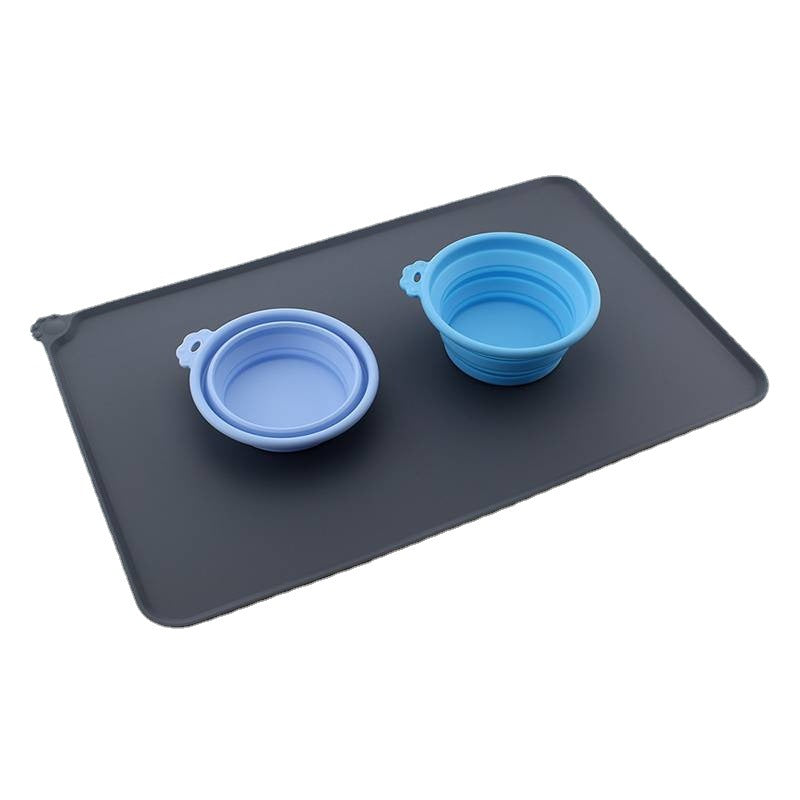Silicone pet feeding mat